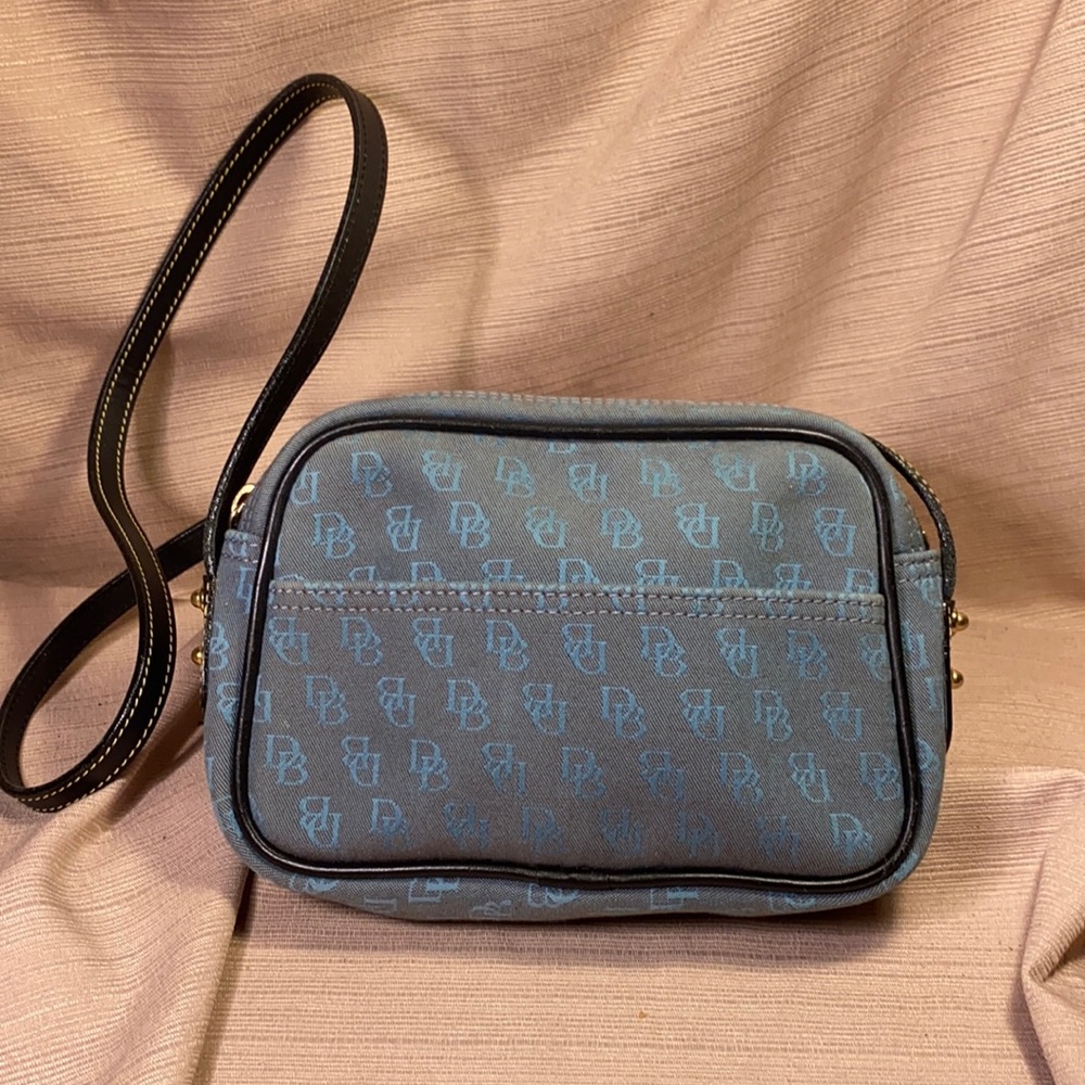 Dooney & Bourke vintage leather shoulder bag